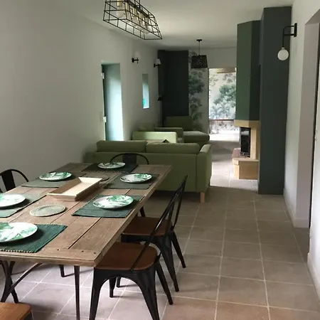 Le Clos 7 בית נופש לה מאנש